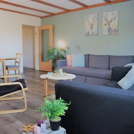 Apartment Modern In With Garden *